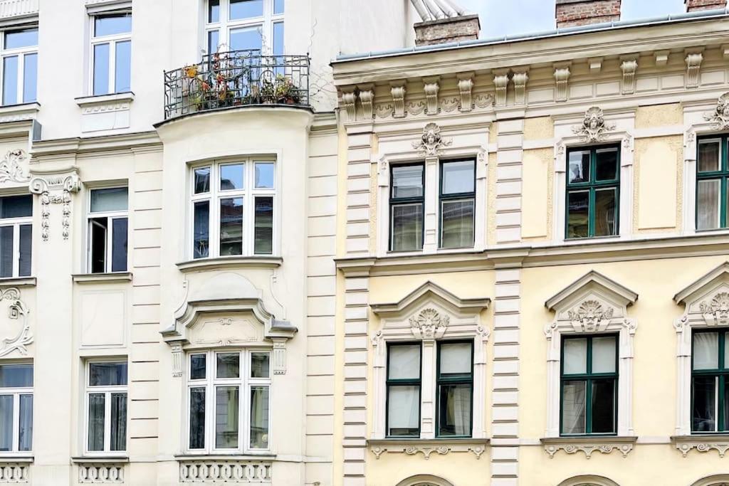 City-Center-Apartment Hip Area, Big & New Vienne Extérieur photo